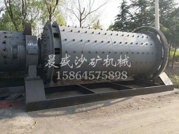 球磨機製砂2.jpg