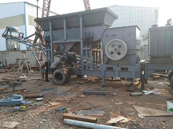 移動篩沙機（jī）製砂機械（xiè）設備.jpg